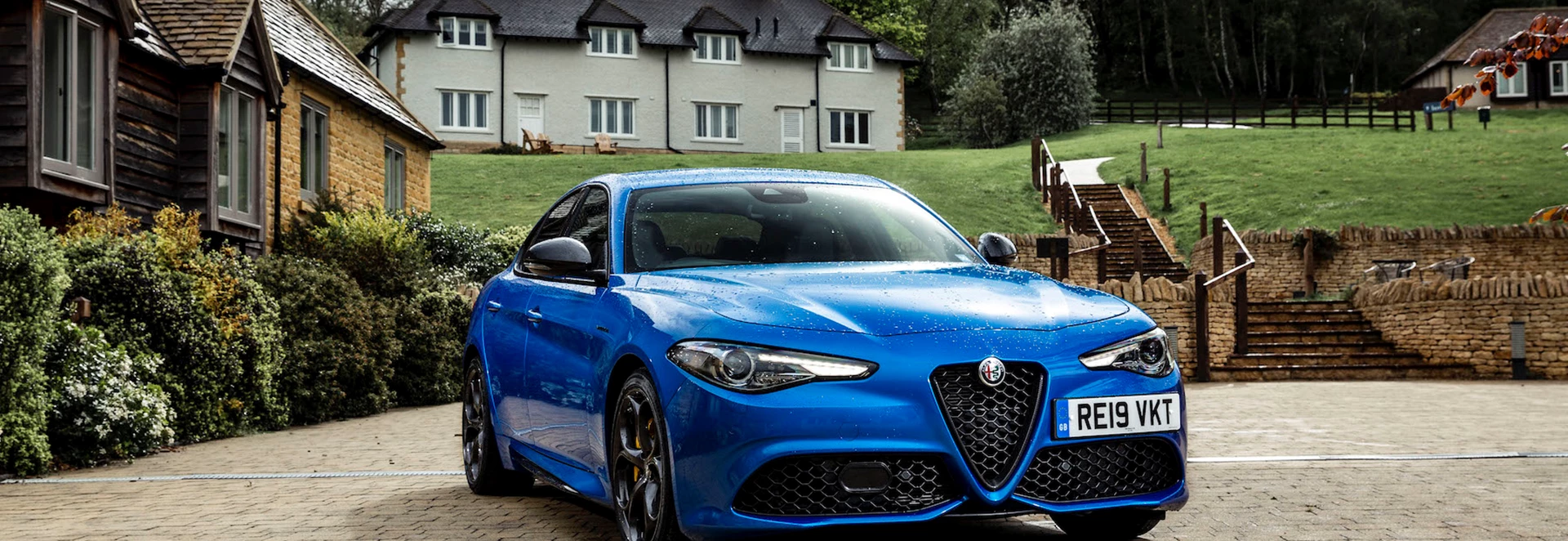 How you can save up to £6,000 off a new Alfa Romeo Giulia
